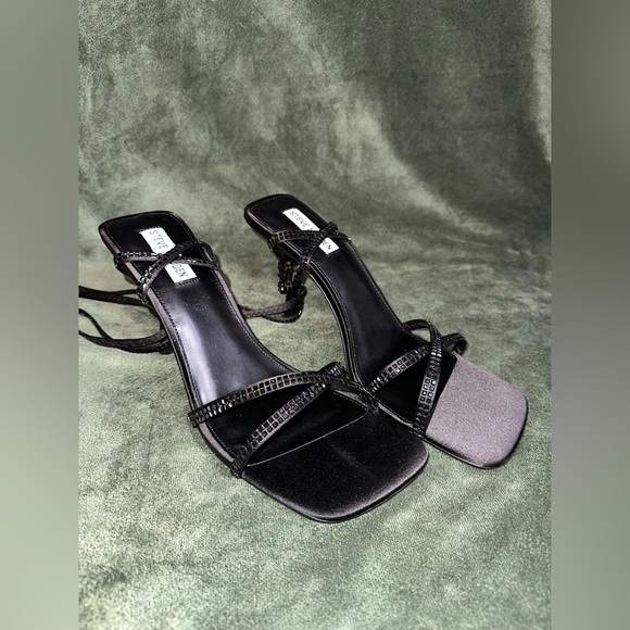 STEVE MADDEN LULIE - BLACK & RHINESTONE ANKLE WRAP HEELS - Picture 2 of 5